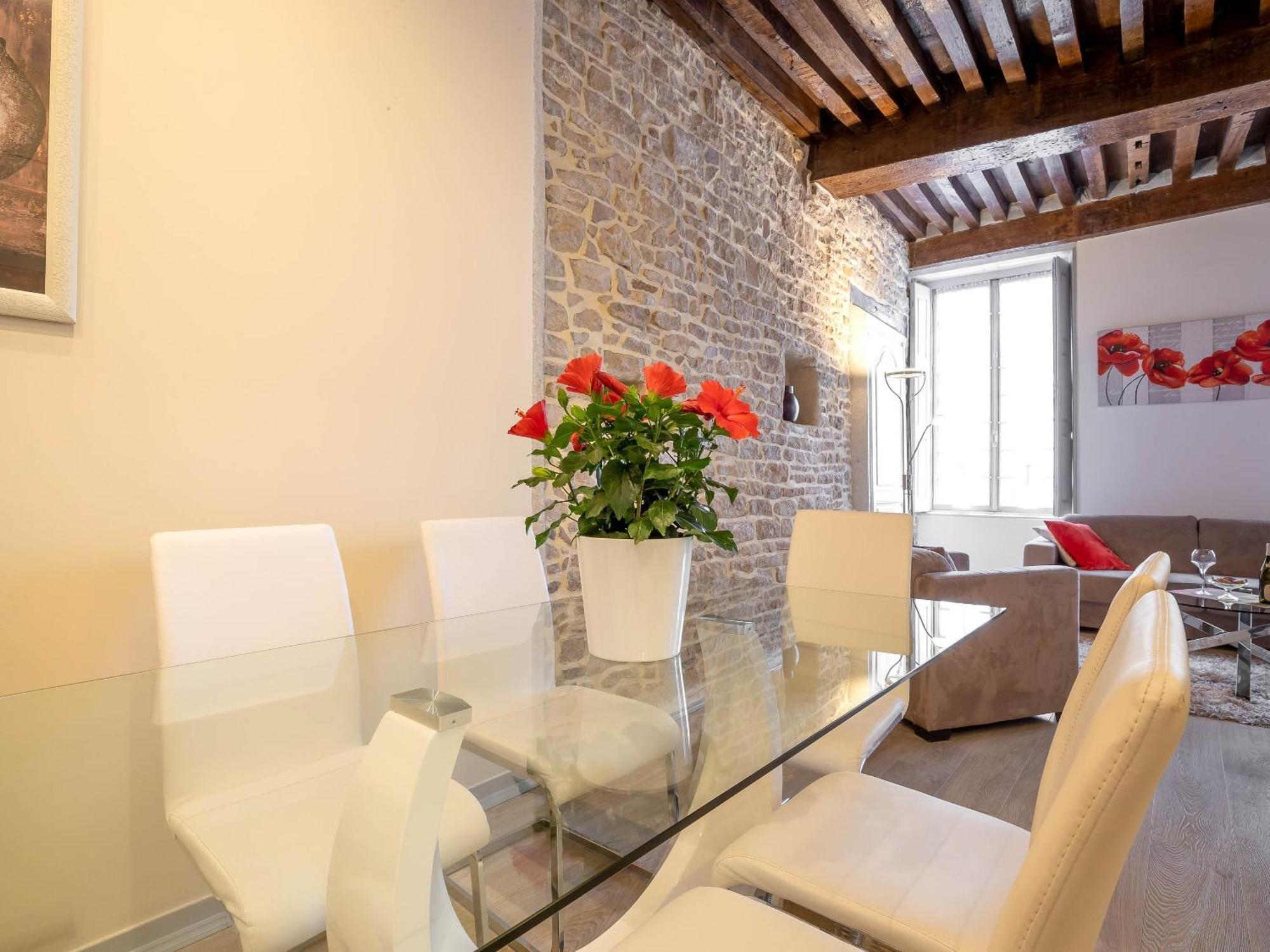 Residence Beaune Sweet Home, 4 Appartements D'Exception Avec Parking Inclus Room photo